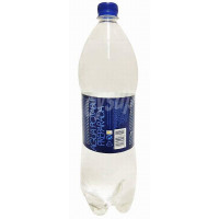 Agua Droper con gas Mineralwasser mit Kohlensäure 1,5l PET-Flasche hergestellt auf Gran Canaria