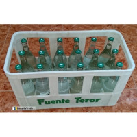 Fuenteror - Agua con gas Mineralwasser mit Kohlensäure Kasten 750ml x18 Glasflaschen Kronkorken Kasten hergestellt auf Gran Canaria